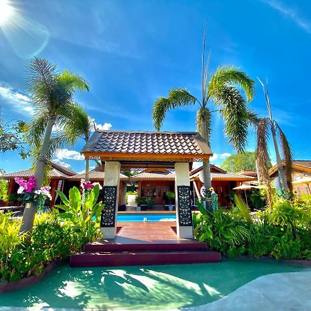Khum Lanna Boutique Hotel Sisaket Kültér fotó