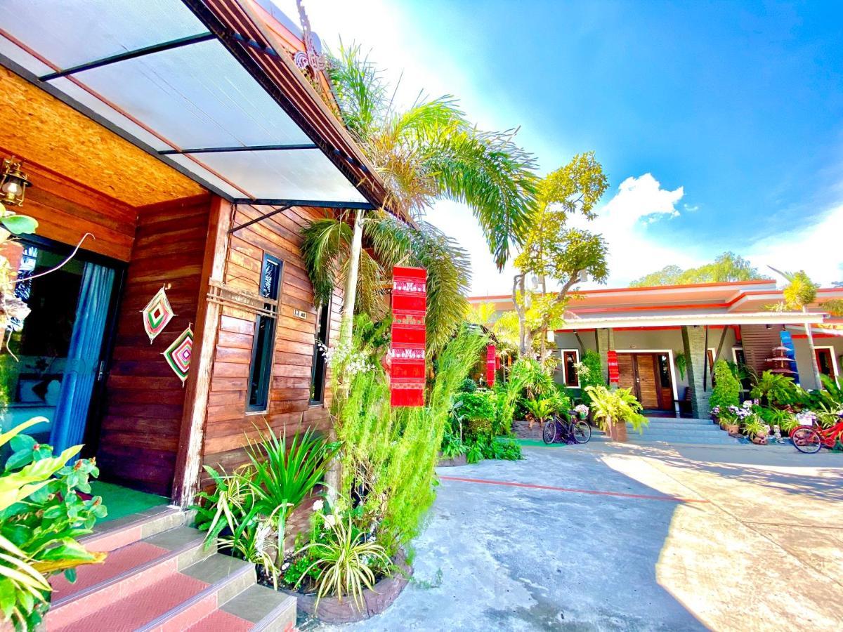 Khum Lanna Boutique Hotel Sisaket Kültér fotó