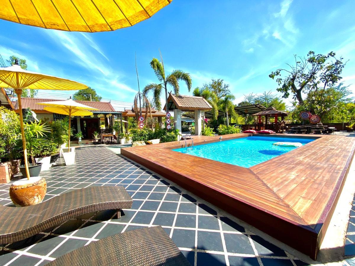 Khum Lanna Boutique Hotel Sisaket Kültér fotó