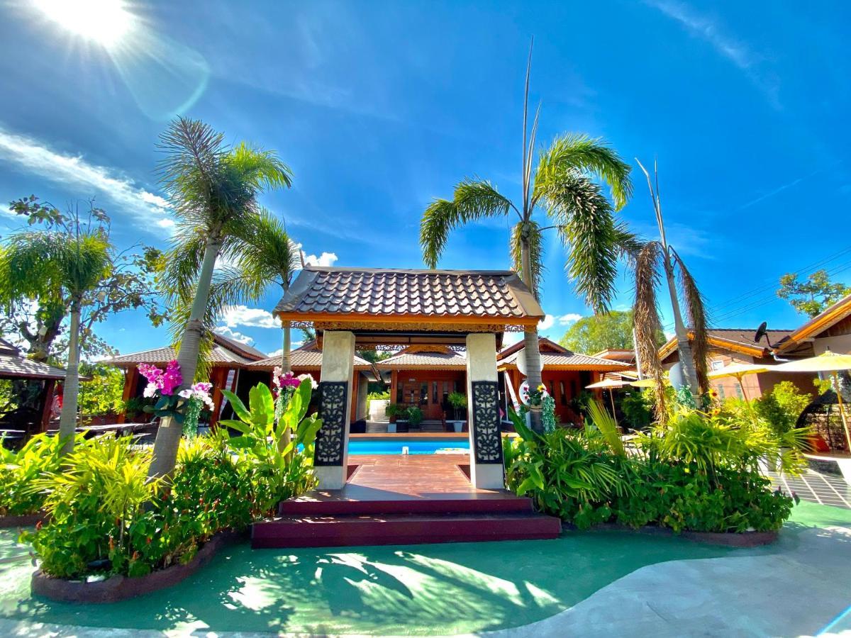Khum Lanna Boutique Hotel Sisaket Kültér fotó