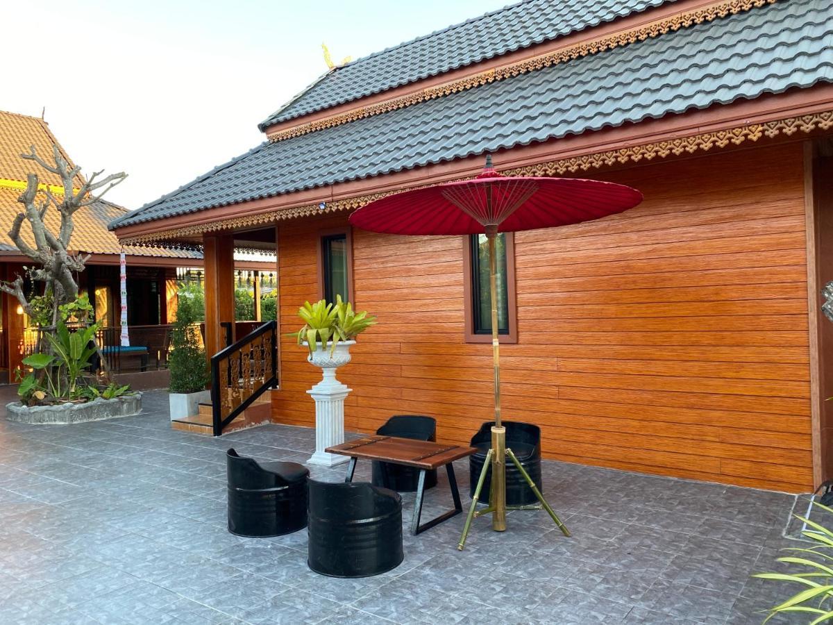 Khum Lanna Boutique Hotel Sisaket Kültér fotó