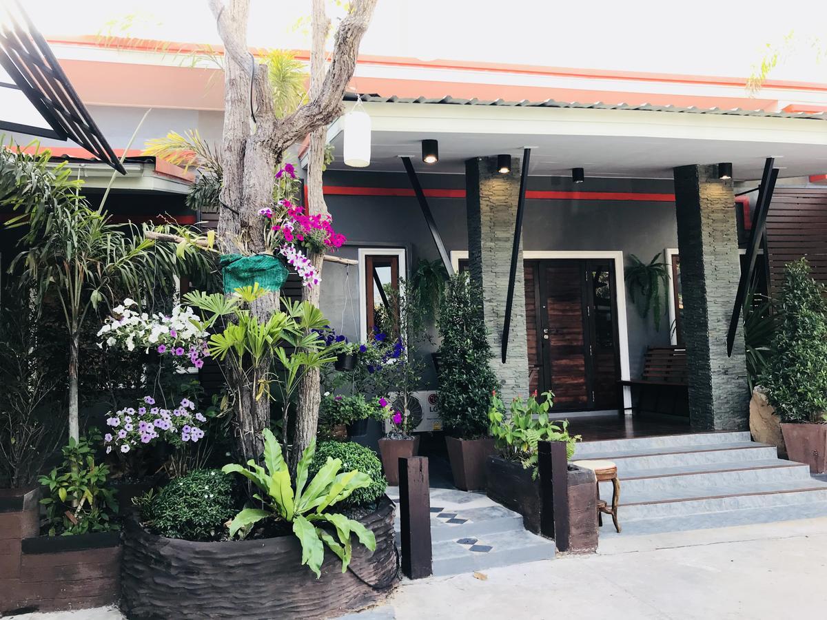 Khum Lanna Boutique Hotel Sisaket Kültér fotó