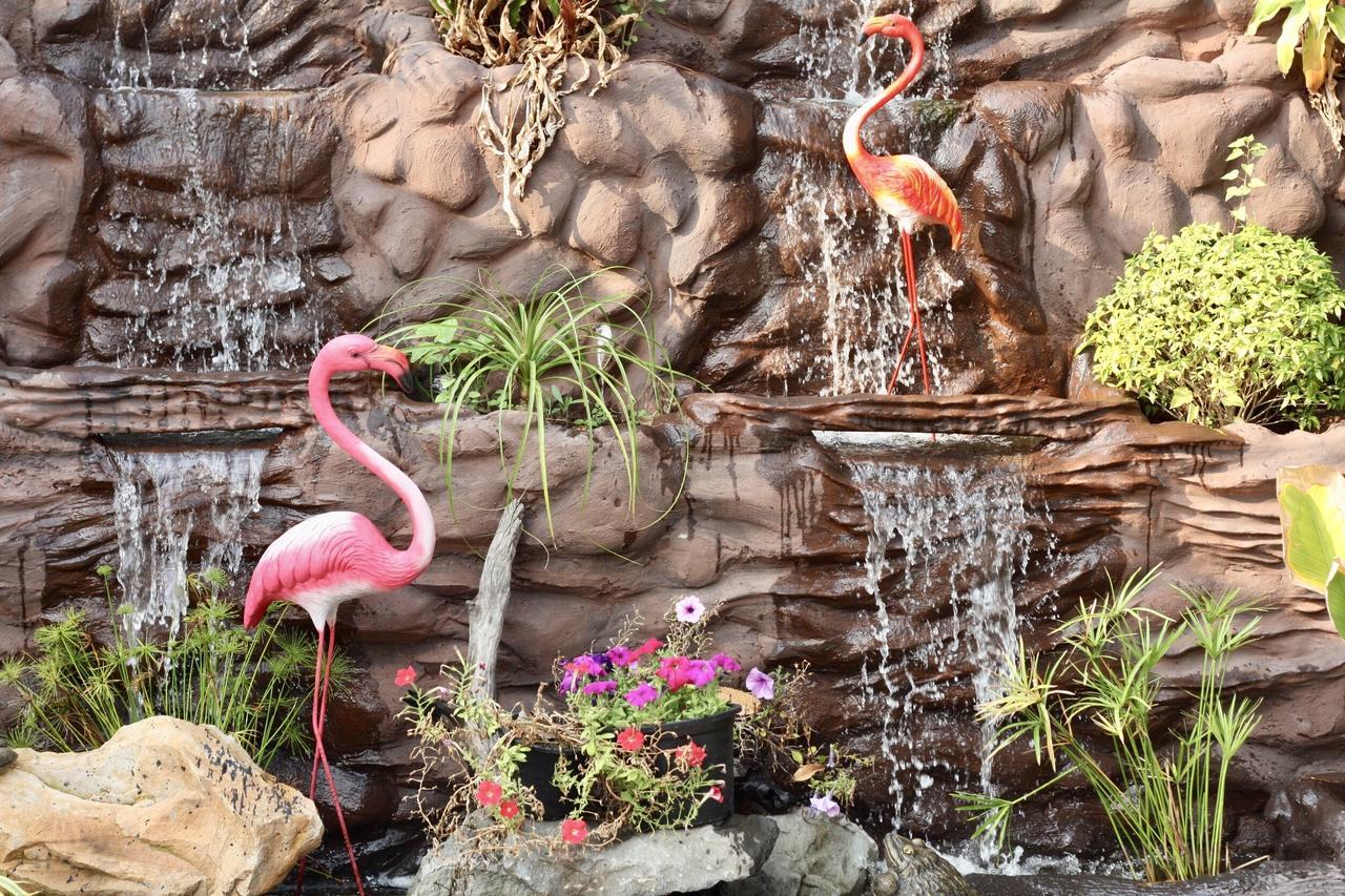 Khum Lanna Boutique Hotel Sisaket Kültér fotó