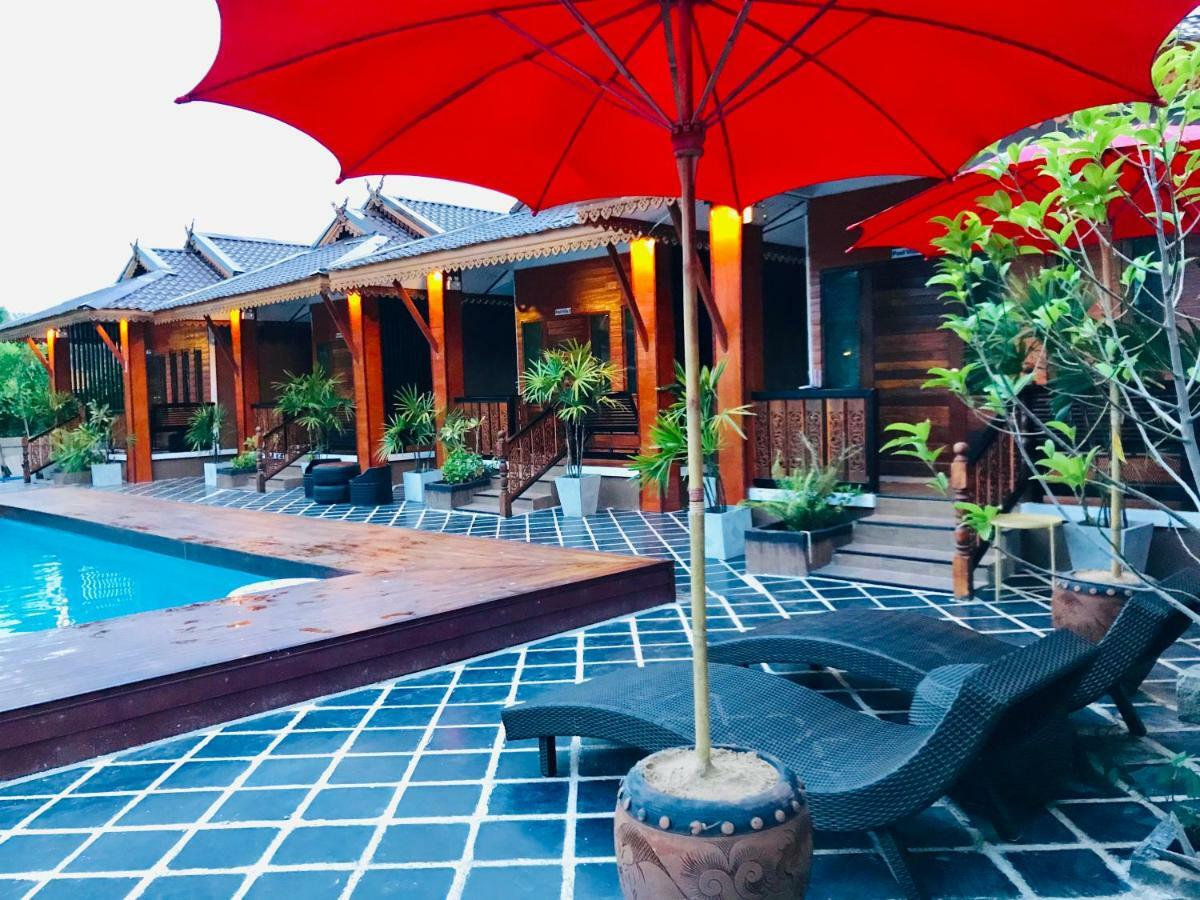 Khum Lanna Boutique Hotel Sisaket Kültér fotó
